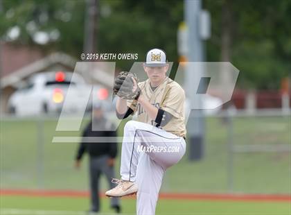 Thumbnail 1 in Mansfield vs. Hebron Game 2 (UIL 6A Area Playoff) photogallery.