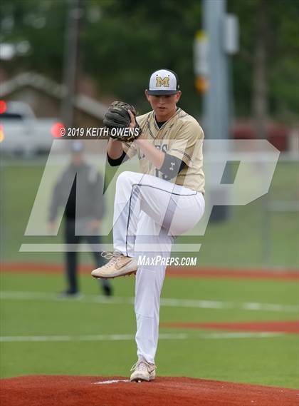 Thumbnail 2 in Mansfield vs. Hebron Game 2 (UIL 6A Area Playoff) photogallery.
