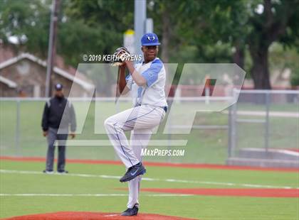 Thumbnail 3 in Mansfield vs. Hebron Game 2 (UIL 6A Area Playoff) photogallery.