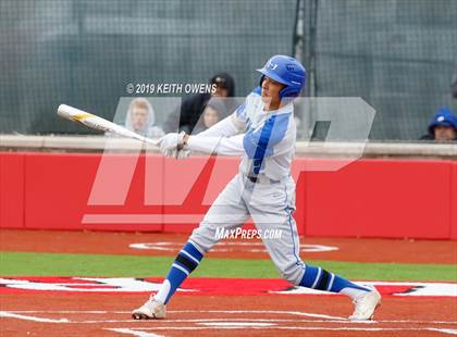Thumbnail 2 in Mansfield vs. Hebron Game 2 (UIL 6A Area Playoff) photogallery.