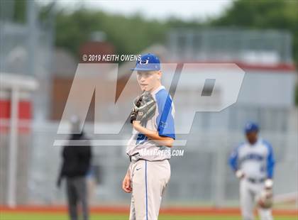 Thumbnail 3 in Mansfield vs. Hebron Game 2 (UIL 6A Area Playoff) photogallery.
