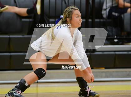 Thumbnail 3 in Bloomington vs Louise (Yorktown South Texas Showdown) photogallery.