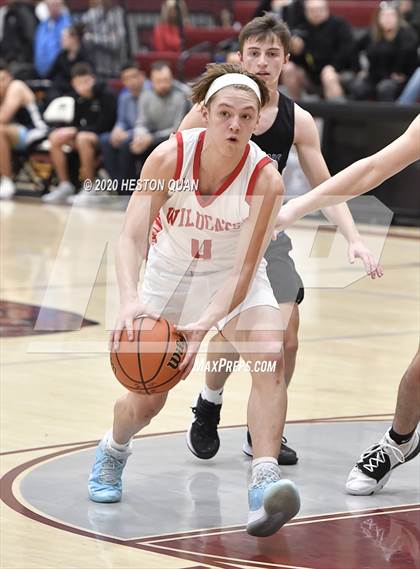 Thumbnail 1 in Mount Si vs. Catalina Foothills (Rancho Mirage Holiday Invitational) photogallery.