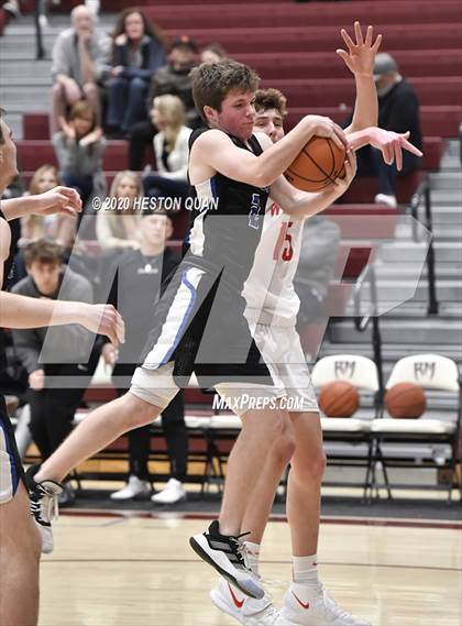 Thumbnail 3 in Mount Si vs. Catalina Foothills (Rancho Mirage Holiday Invitational) photogallery.