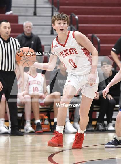 Thumbnail 1 in Mount Si vs. Catalina Foothills (Rancho Mirage Holiday Invitational) photogallery.