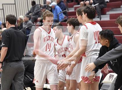 Thumbnail 2 in Mount Si vs. Catalina Foothills (Rancho Mirage Holiday Invitational) photogallery.