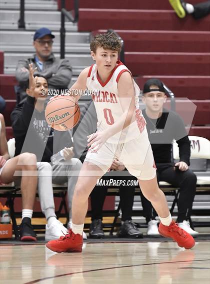 Thumbnail 2 in Mount Si vs. Catalina Foothills (Rancho Mirage Holiday Invitational) photogallery.