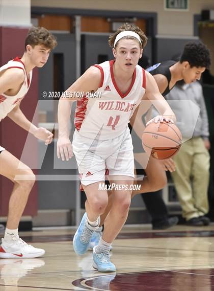 Thumbnail 3 in Mount Si vs. Catalina Foothills (Rancho Mirage Holiday Invitational) photogallery.