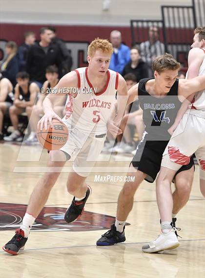 Thumbnail 1 in Mount Si vs. Catalina Foothills (Rancho Mirage Holiday Invitational) photogallery.