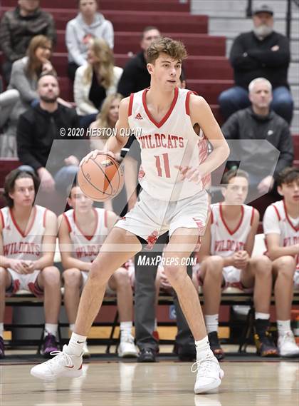 Thumbnail 2 in Mount Si vs. Catalina Foothills (Rancho Mirage Holiday Invitational) photogallery.