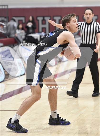 Thumbnail 3 in Mount Si vs. Catalina Foothills (Rancho Mirage Holiday Invitational) photogallery.