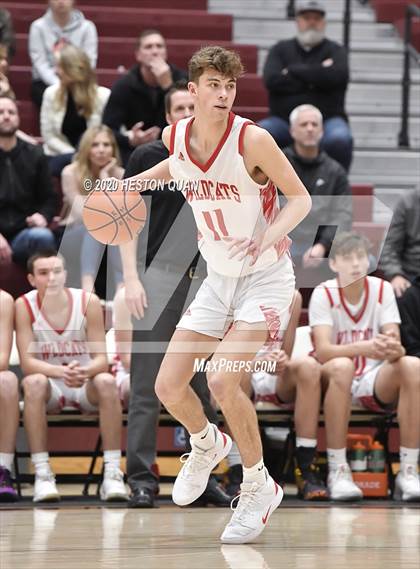 Thumbnail 1 in Mount Si vs. Catalina Foothills (Rancho Mirage Holiday Invitational) photogallery.