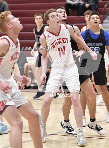 Thumbnail 1 in Mount Si vs. Catalina Foothills (Rancho Mirage Holiday Invitational) photogallery.