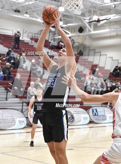 Thumbnail 2 in Mount Si vs. Catalina Foothills (Rancho Mirage Holiday Invitational) photogallery.