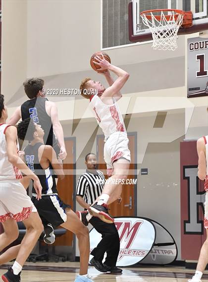 Thumbnail 2 in Mount Si vs. Catalina Foothills (Rancho Mirage Holiday Invitational) photogallery.