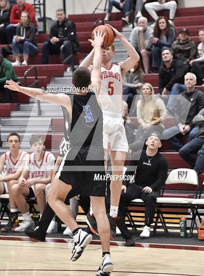 Thumbnail 3 in Mount Si vs. Catalina Foothills (Rancho Mirage Holiday Invitational) photogallery.
