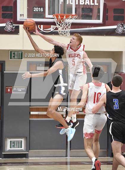 Thumbnail 1 in Mount Si vs. Catalina Foothills (Rancho Mirage Holiday Invitational) photogallery.