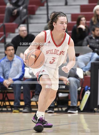Thumbnail 3 in Mount Si vs. Catalina Foothills (Rancho Mirage Holiday Invitational) photogallery.