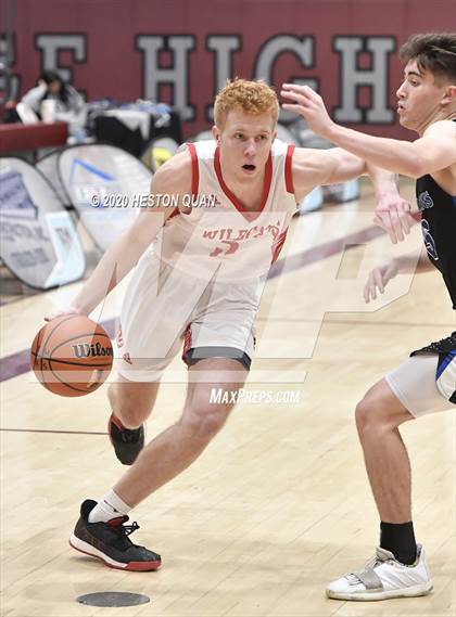 Thumbnail 2 in Mount Si vs. Catalina Foothills (Rancho Mirage Holiday Invitational) photogallery.