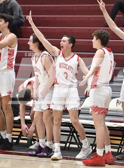 Thumbnail 2 in Mount Si vs. Catalina Foothills (Rancho Mirage Holiday Invitational) photogallery.