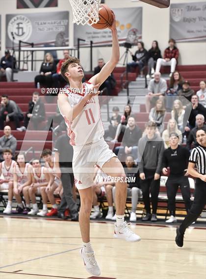 Thumbnail 2 in Mount Si vs. Catalina Foothills (Rancho Mirage Holiday Invitational) photogallery.