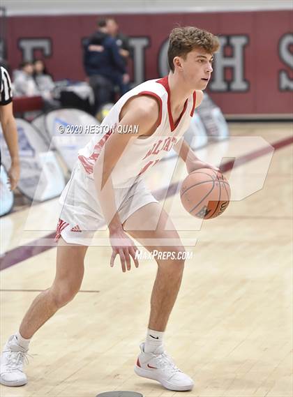 Thumbnail 1 in Mount Si vs. Catalina Foothills (Rancho Mirage Holiday Invitational) photogallery.