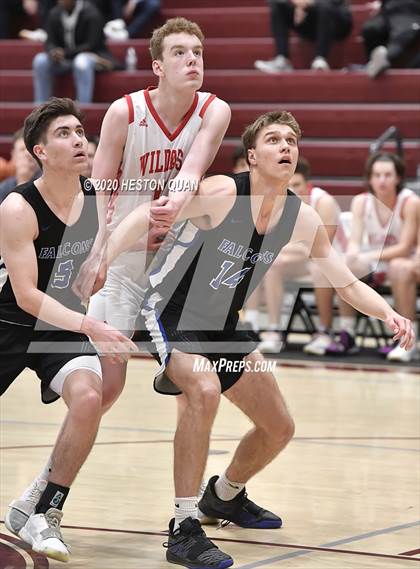 Thumbnail 2 in Mount Si vs. Catalina Foothills (Rancho Mirage Holiday Invitational) photogallery.