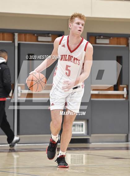Thumbnail 1 in Mount Si vs. Catalina Foothills (Rancho Mirage Holiday Invitational) photogallery.