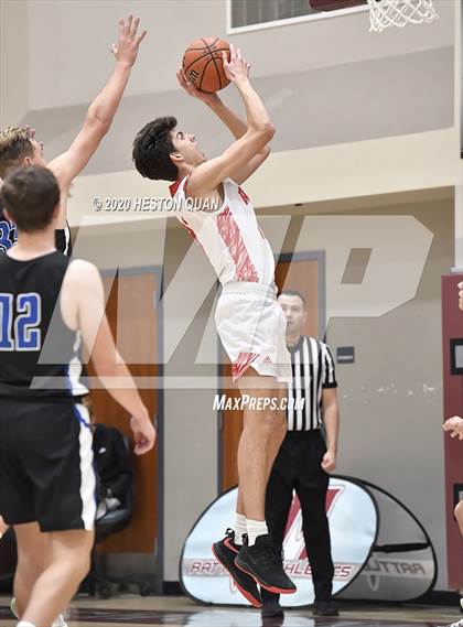 Thumbnail 3 in Mount Si vs. Catalina Foothills (Rancho Mirage Holiday Invitational) photogallery.