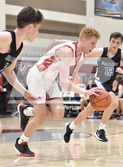 Thumbnail 2 in Mount Si vs. Catalina Foothills (Rancho Mirage Holiday Invitational) photogallery.