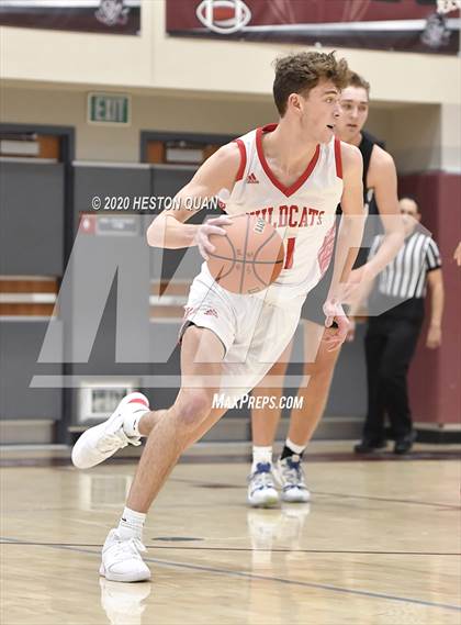 Thumbnail 1 in Mount Si vs. Catalina Foothills (Rancho Mirage Holiday Invitational) photogallery.