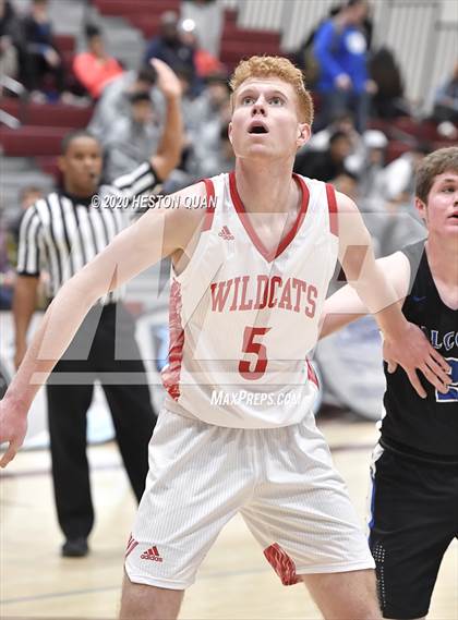 Thumbnail 3 in Mount Si vs. Catalina Foothills (Rancho Mirage Holiday Invitational) photogallery.