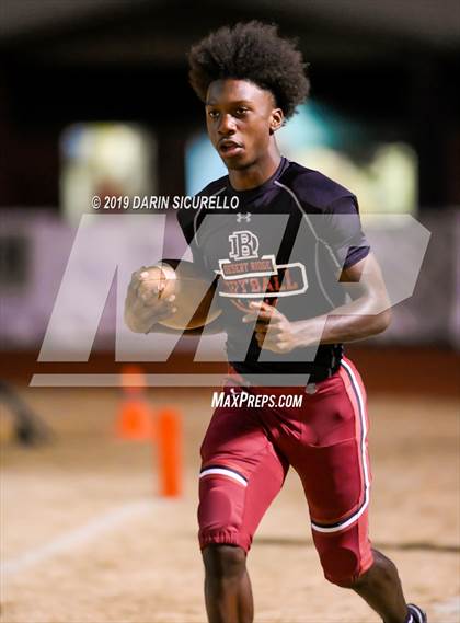 Thumbnail 1 in Cesar Chavez @ Desert Ridge (AIA 6A Round 1 Playoffs) photogallery.