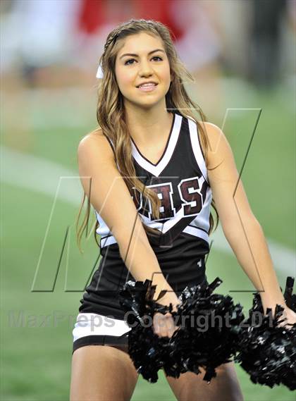 Thumbnail 2 in Allen vs. Pearland (UIL 5A Division 1 Final)  photogallery.