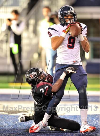 Thumbnail 3 in Allen vs. Pearland (UIL 5A Division 1 Final)  photogallery.