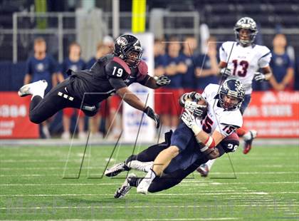 Thumbnail 2 in Allen vs. Pearland (UIL 5A Division 1 Final)  photogallery.