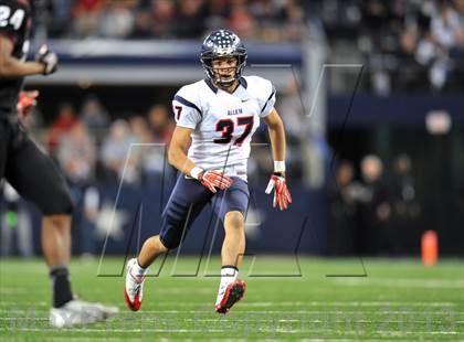 Thumbnail 2 in Allen vs. Pearland (UIL 5A Division 1 Final)  photogallery.