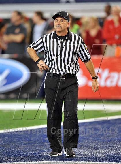 Thumbnail 3 in Allen vs. Pearland (UIL 5A Division 1 Final)  photogallery.