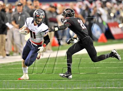Thumbnail 3 in Allen vs. Pearland (UIL 5A Division 1 Final)  photogallery.