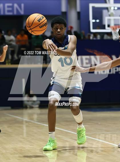 Thumbnail 3 in Combine Academy vs. The Burlington School photogallery.