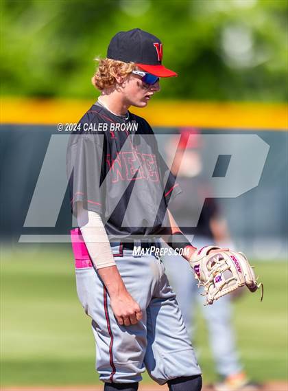 Thumbnail 3 in American Fork vs. Weber (UHSAA 6A Super Regionals) photogallery.