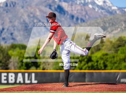 Thumbnail 1 in American Fork vs. Weber (UHSAA 6A Super Regionals) photogallery.