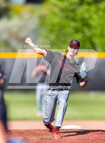 Thumbnail 1 in American Fork vs. Weber (UHSAA 6A Super Regionals) photogallery.