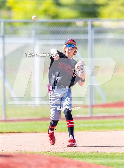 Thumbnail 3 in American Fork vs. Weber (UHSAA 6A Super Regionals) photogallery.