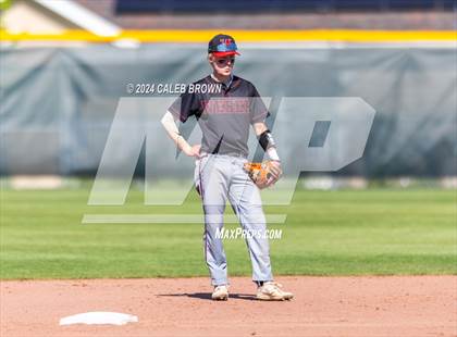 Thumbnail 1 in American Fork vs. Weber (UHSAA 6A Super Regionals) photogallery.