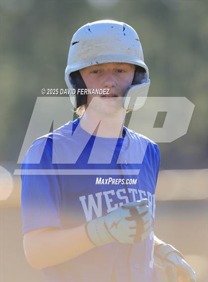 Thumbnail 2 in JV Western Harnett @ Pine Forest photogallery.