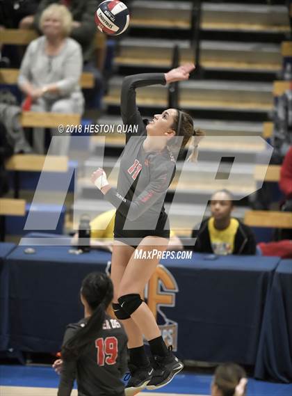 Thumbnail 3 in Central vs Mater Dei (CIF State Open Division Final) photogallery.