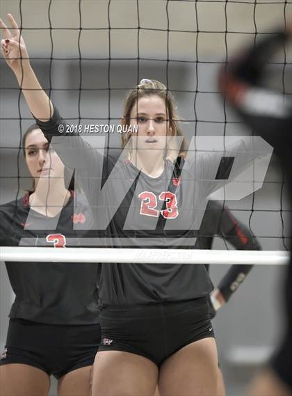 Thumbnail 3 in Central vs Mater Dei (CIF State Open Division Final) photogallery.