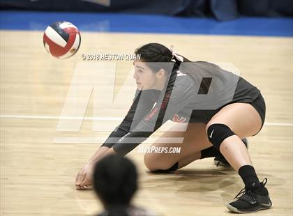 Thumbnail 1 in Central vs Mater Dei (CIF State Open Division Final) photogallery.
