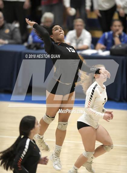 Thumbnail 1 in Central vs Mater Dei (CIF State Open Division Final) photogallery.